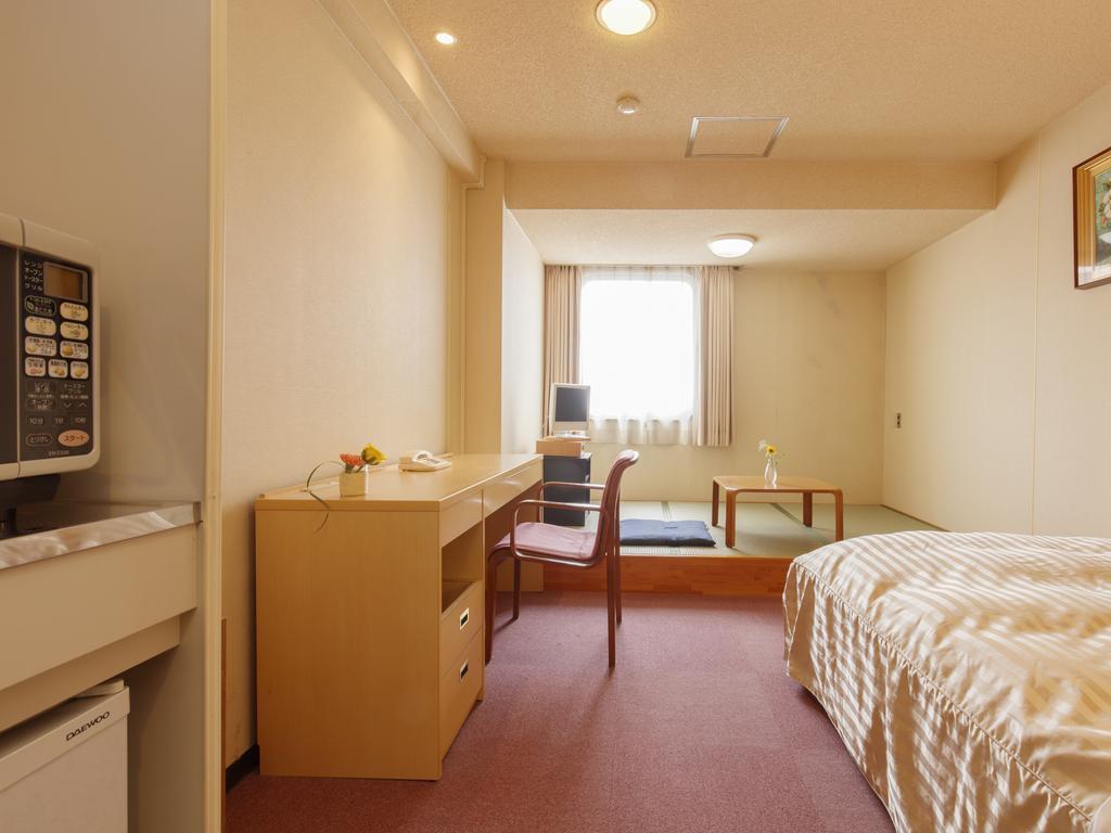 Hotel Pearl City Akita Omachi ภายนอก รูปภาพ